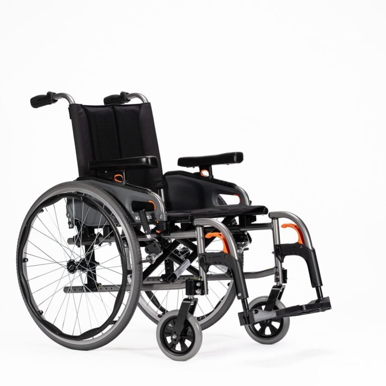 Karma Flexx Self Propelled Wheelchair
